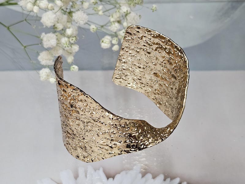 Браслет 1962002600024: цена 655 рублей.