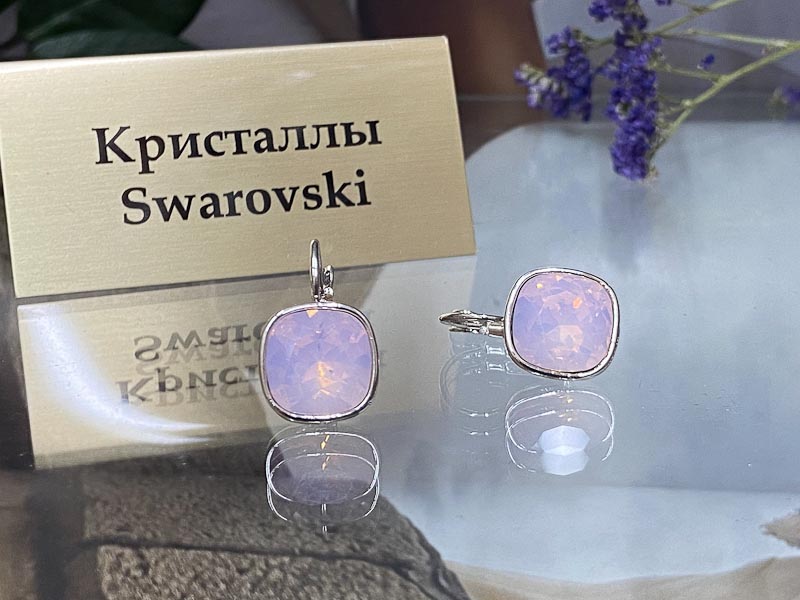 Серьги 1448003200239: цена 1070 рублей.