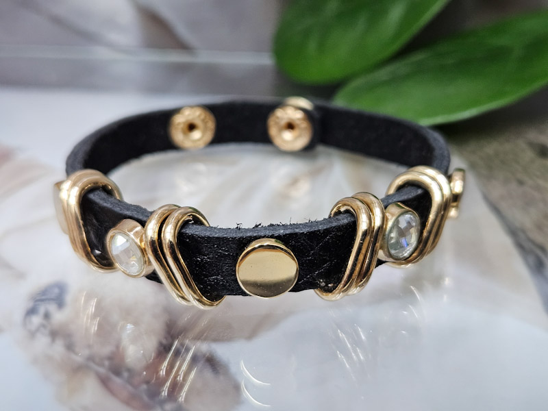 Браслет 1120002600103: цена 495 рублей.