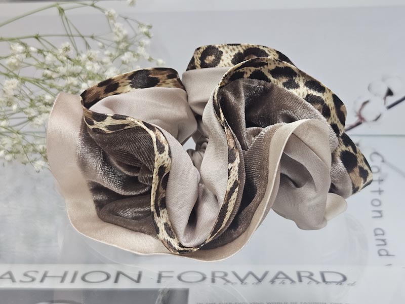 Резинка 1066001600020: цена 330 рублей.