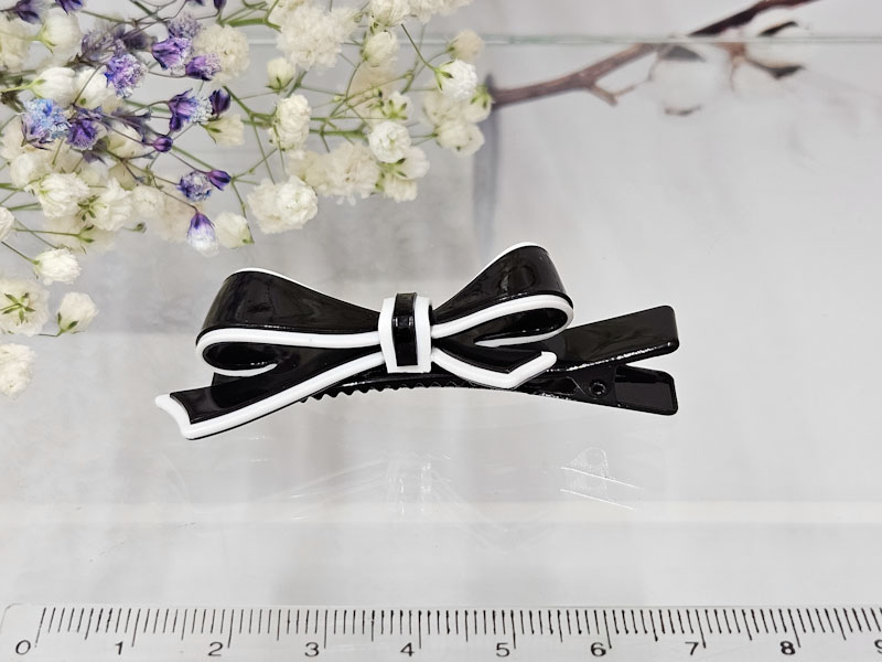 Заколка 1866001600781: цена 200 рублей.