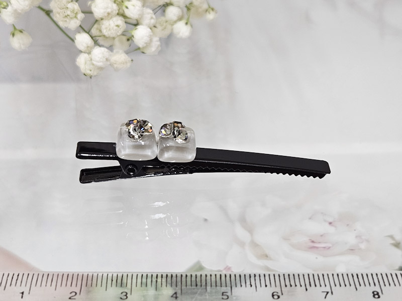 Заколка 2151001600145: цена 200 рублей.