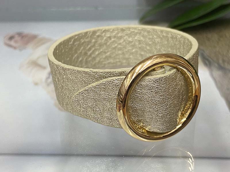 Браслет 1120002600295: цена 495 рублей.