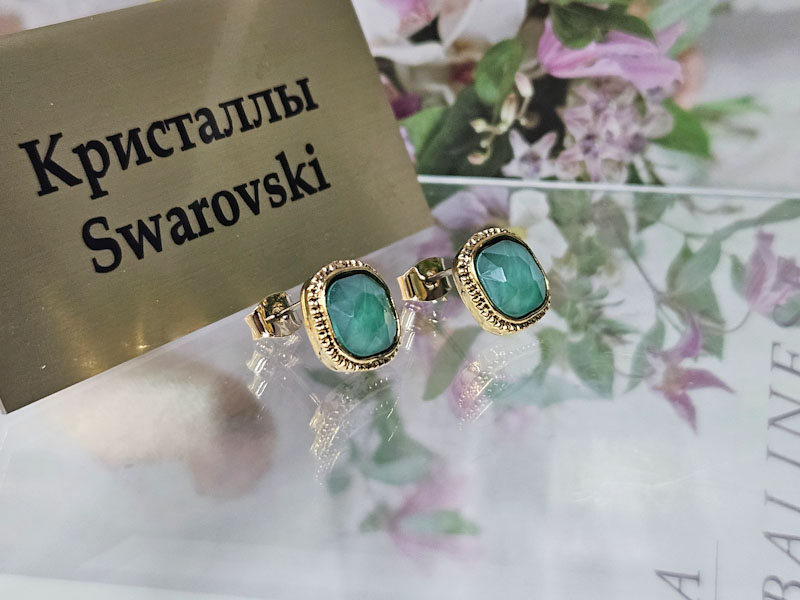 Серьги 1141006500145: цена 360 рублей.