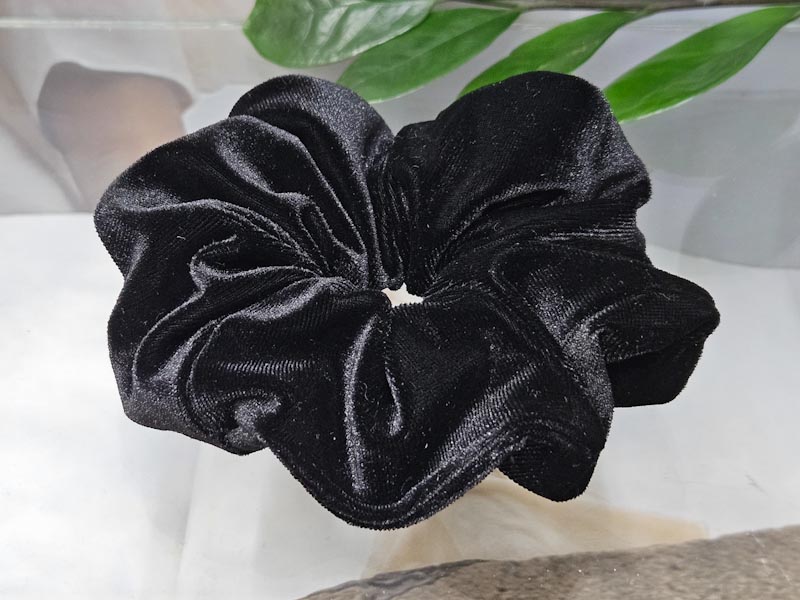 Резинка 2142001600044: цена 200 рублей.