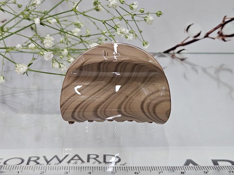 Заколка 1938001600044: цена 165 рублей.