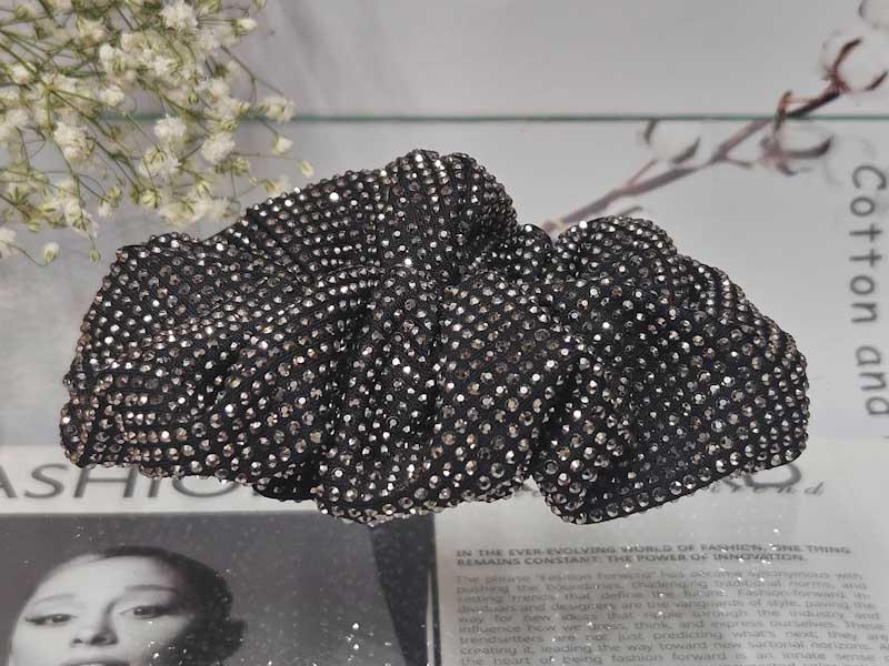 Резинка 2196001600047: цена 250 рублей.