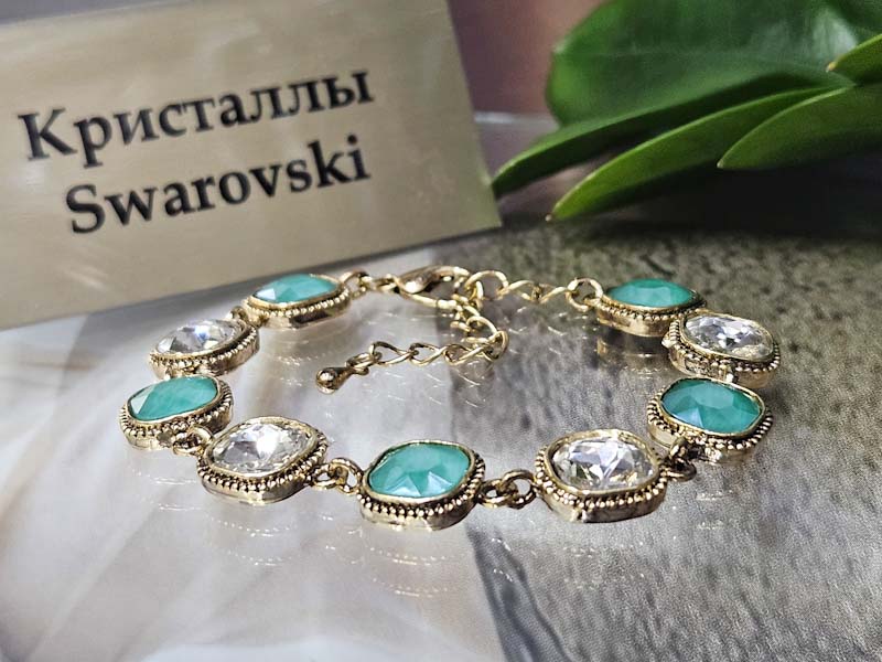 Браслет 1141002600108: цена 985 рублей.