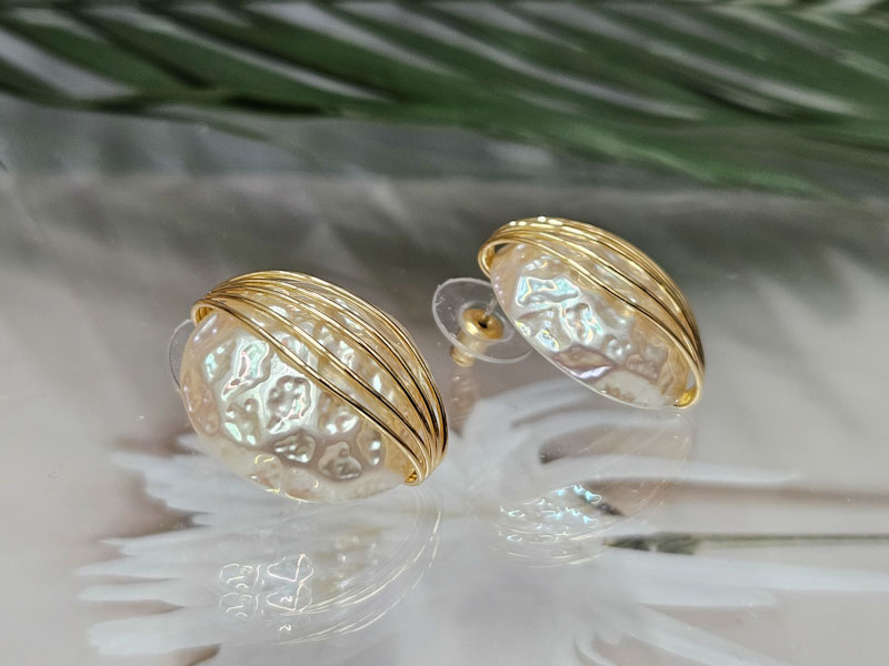 Серьги 1075006500082: цена 1150 рублей.