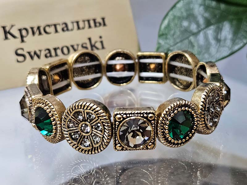 Браслет 1141002600337: цена 1640 рублей.