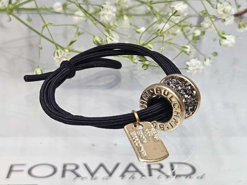 Резинка 1812001600139: цена 200 рублей.