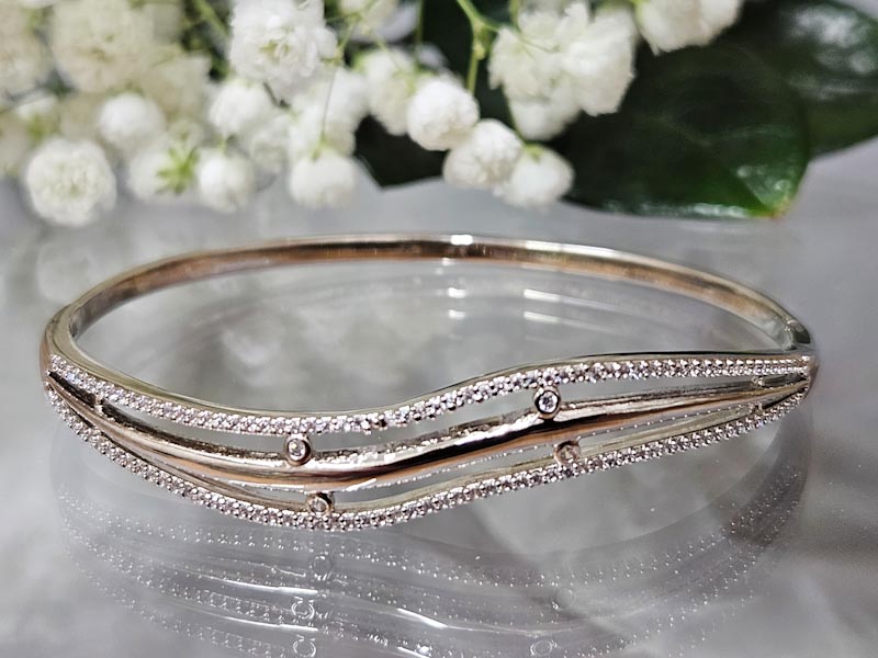 Браслет 2249026600162: цена 785 рублей.