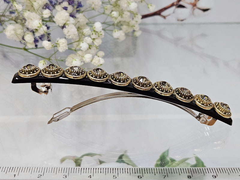 Заколка 1915001600410: цена 495 рублей.