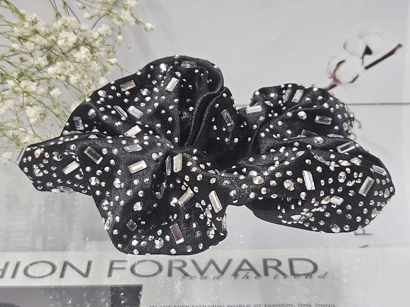 Резинка 1149001600105: цена 330 рублей.