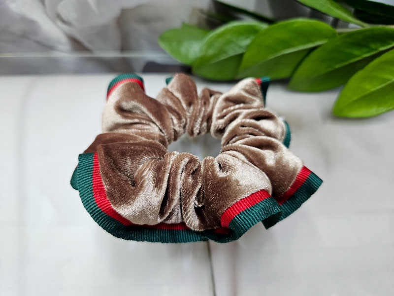 Резинка 1226001600233: цена 115 рублей.