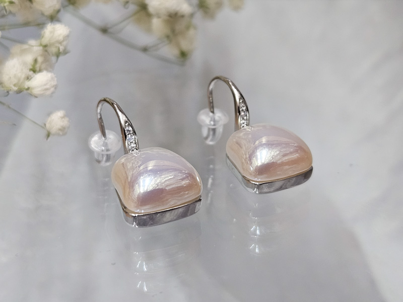 Серьги 2245026600157: цена 375 рублей.