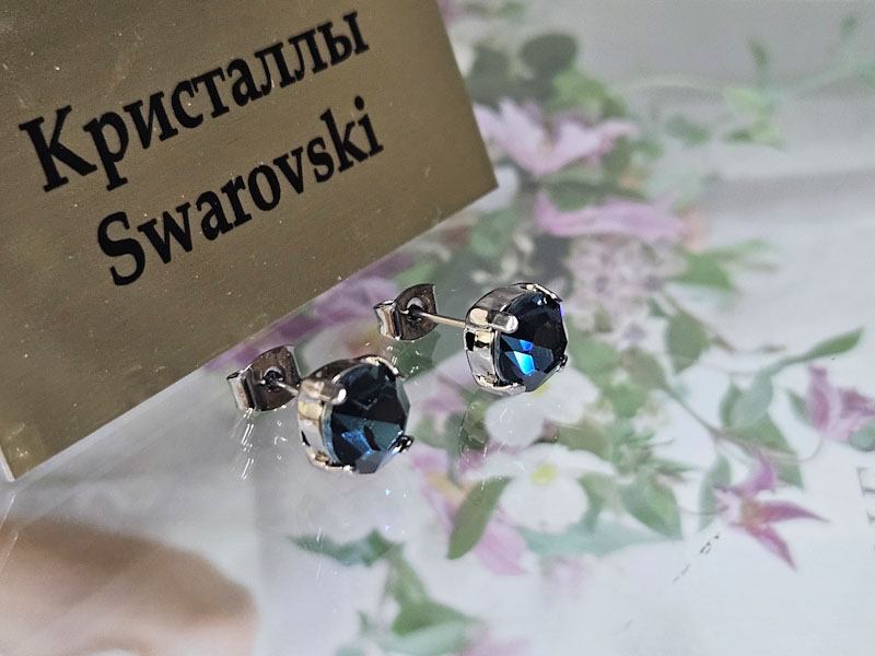 Серьги 1448006500251: цена 250 рублей.