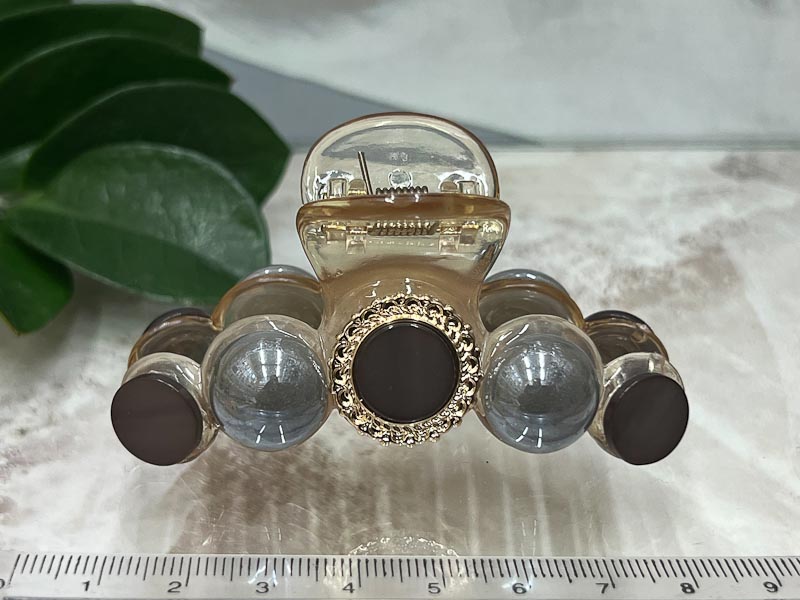 Заколка 1915001602353: цена 330 рублей.