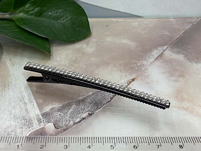 Заколка 1310001600321: цена 135 рублей.