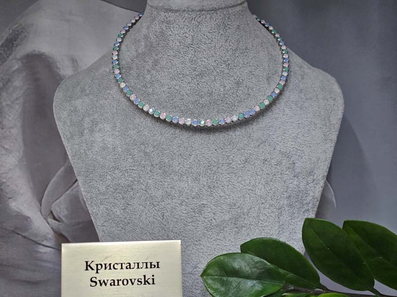 Подвеска 1962004500025: цена 1230 рублей.