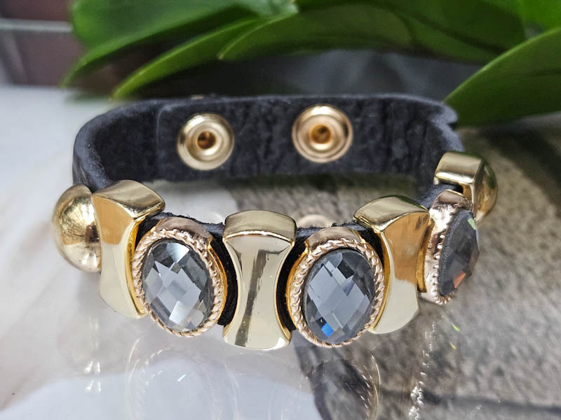 Браслет 1120002600363: цена 790 рублей.