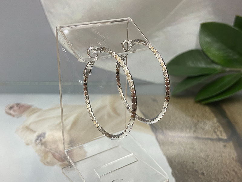 Серьги 1100004300249: цена 245 рублей.