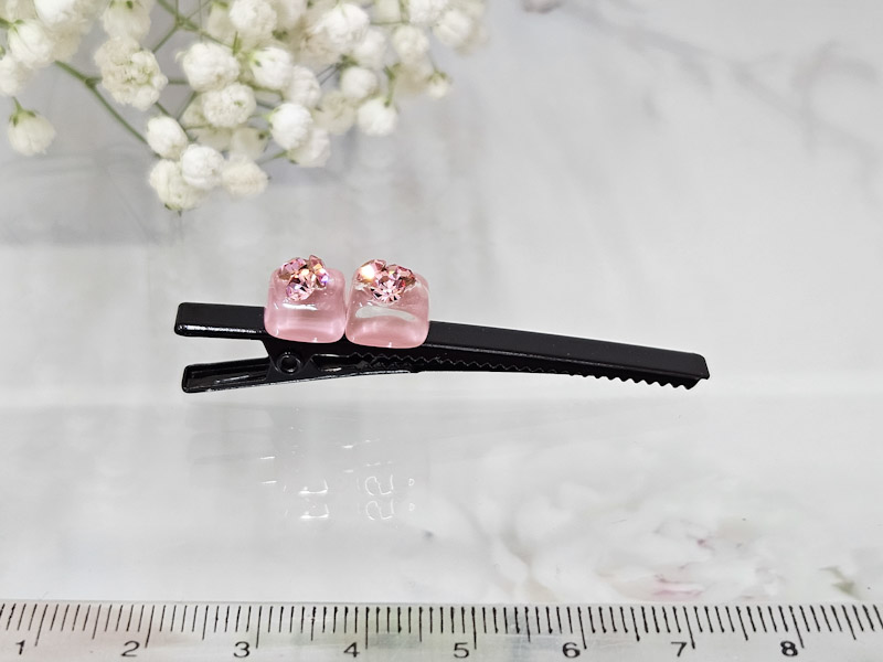 Заколка 2151001600183: цена 200 рублей.