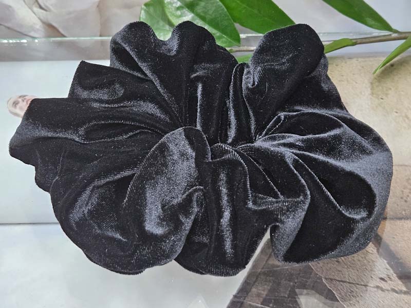 Резинка 2036001600497: цена 330 рублей.