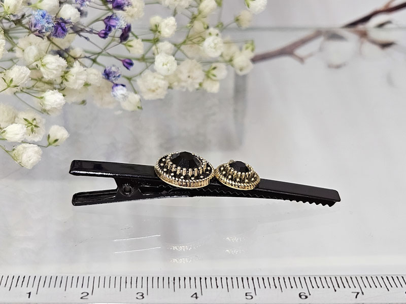 Заколка 1915001600298: цена 215 рублей.