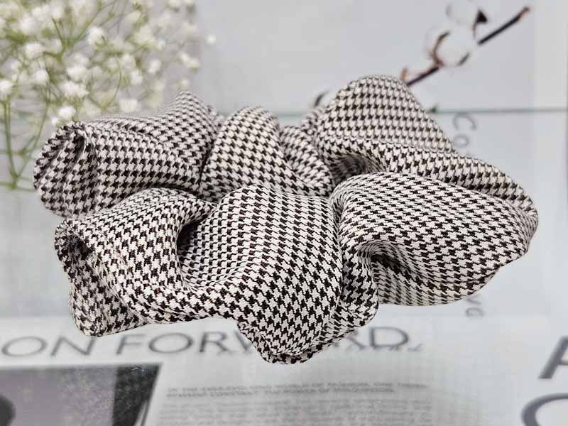 Резинка 2142001600037: цена 200 рублей.